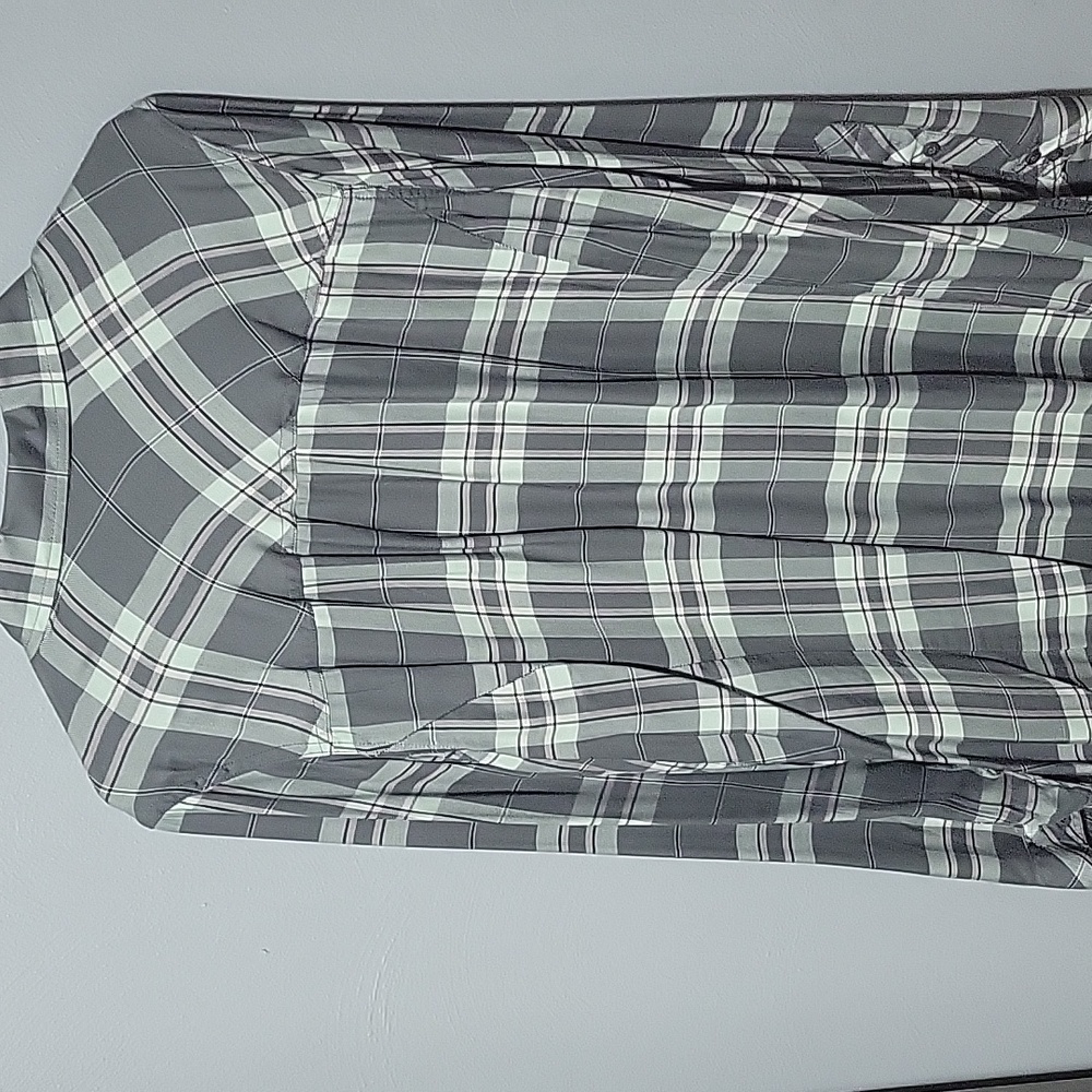 Plaid button up - Picture 6 of 6